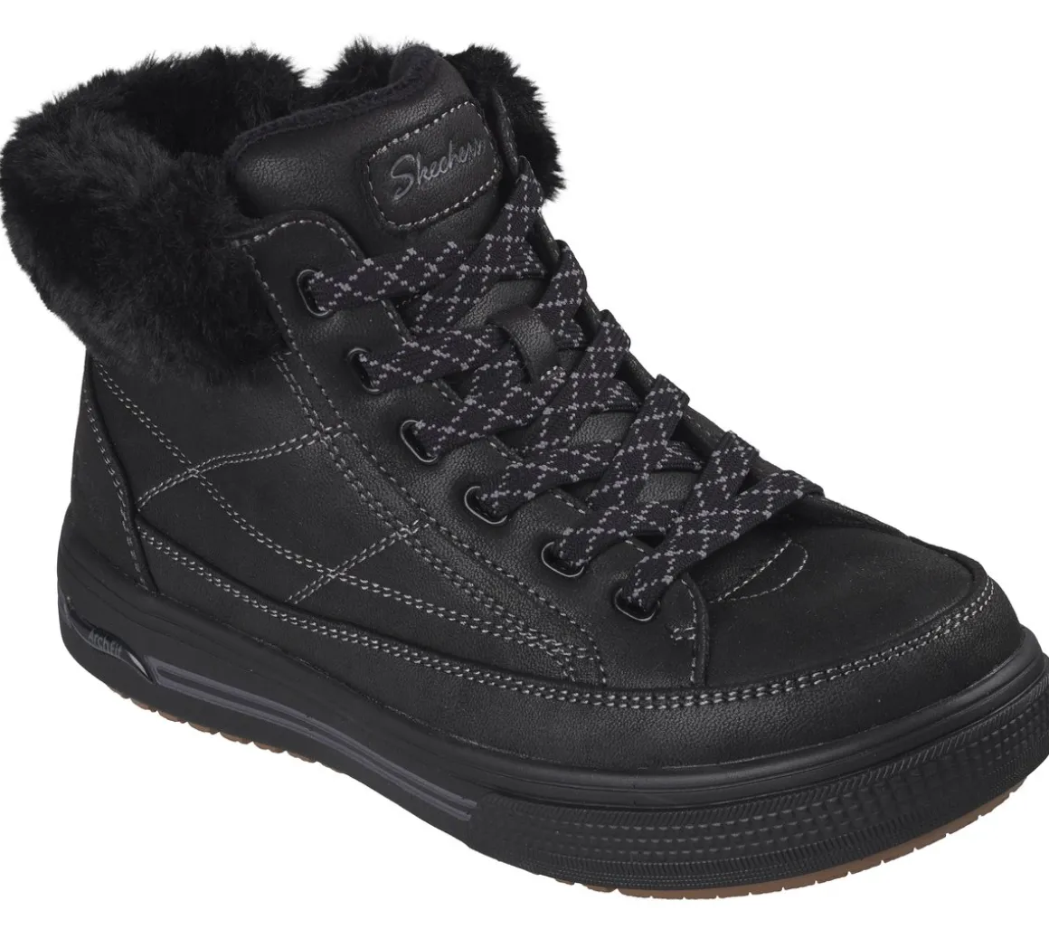 Relaxed Fit: Arch Fit Arcade Boot - Crisp Vibes