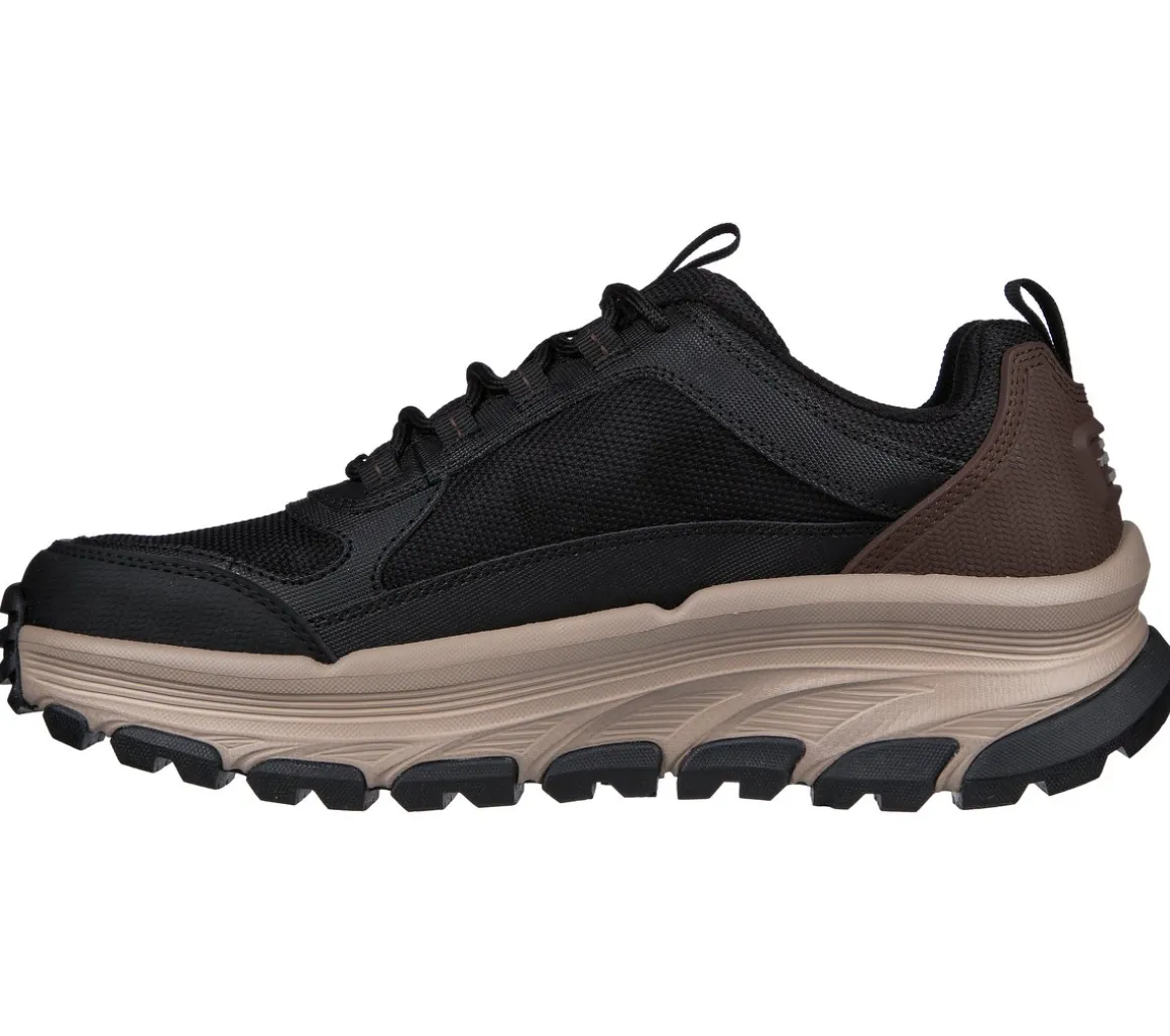 Relaxed Fit: D'Lux Trekker