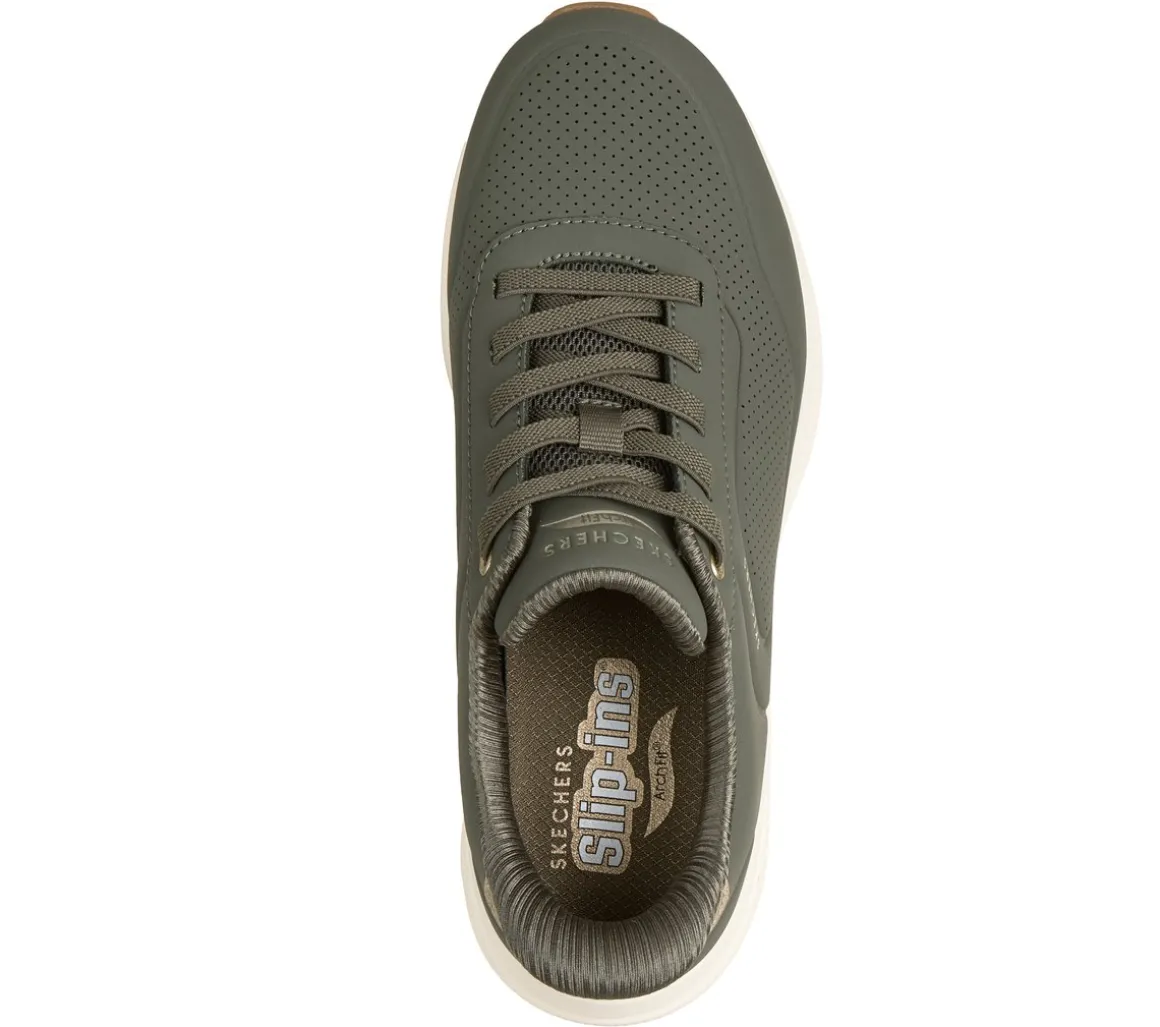 Skechers Slip-ins Relaxed Fit: Arch Fit UNO - Relaxing On Air